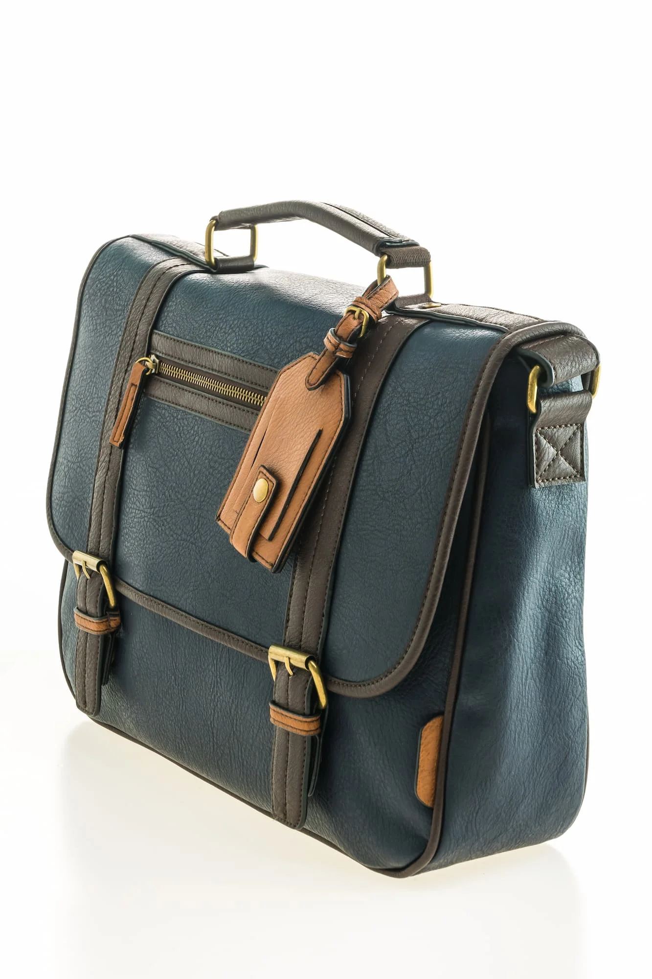Phụ kiện nam 4 beautiful-men-fashion-with-leather-messenger-bag-1